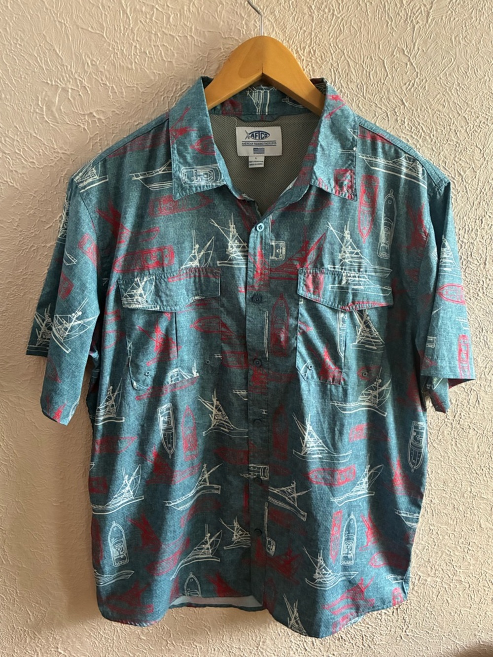 Aftco boat print button down fishing shirt size large